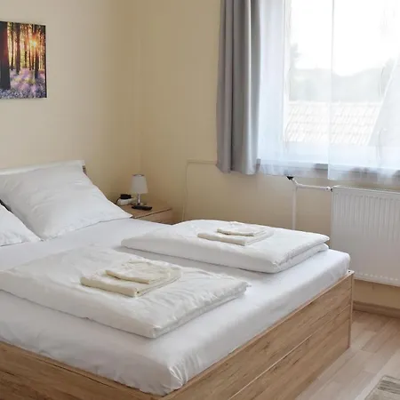 Molnar Vendeghaz Guest house Ujfeherto