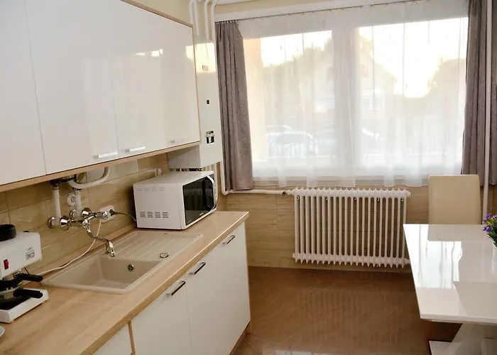 Molnar Vendeghaz بيت ضيافة 3*